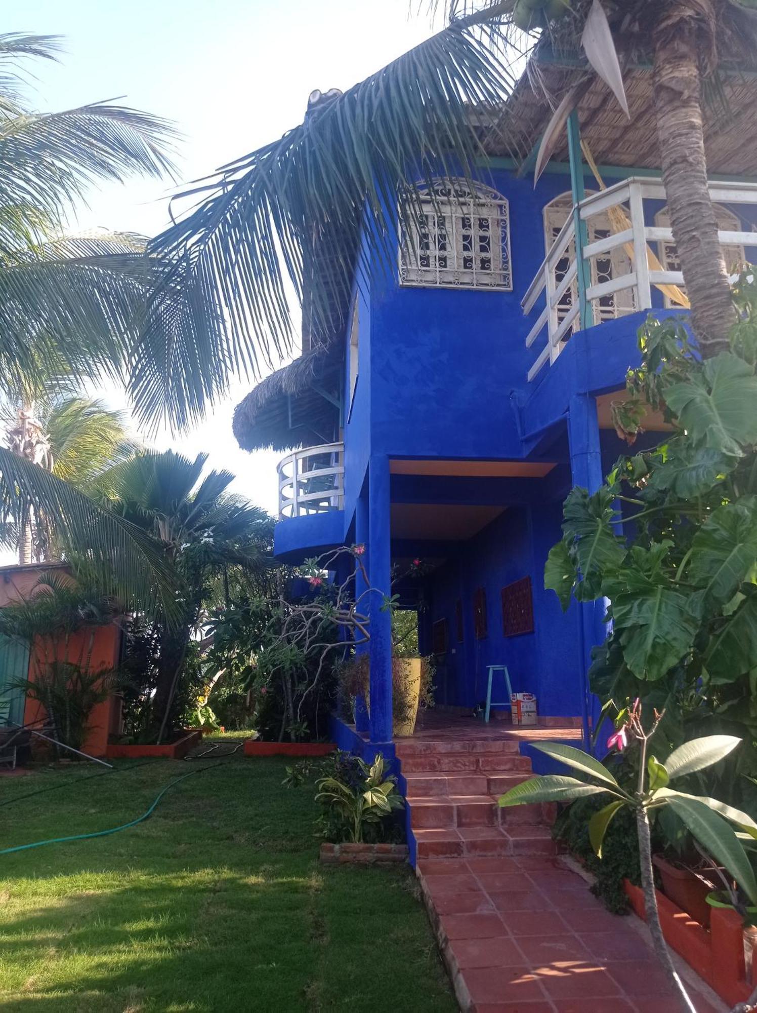 Вилла Charming Blue House With Kitchen Parking And Garden Каноа-Кебрада Экстерьер фото